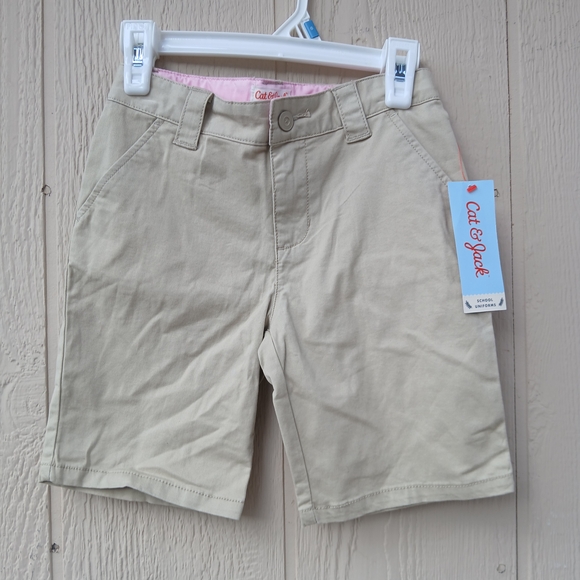 Cat & Jack Women's Tan Shorts - Picture 5 of 6